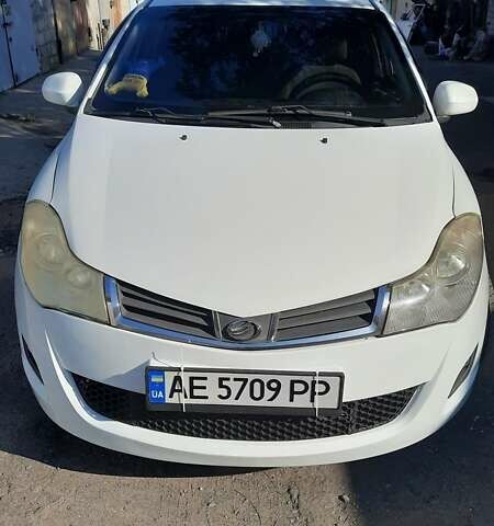 Білий ЗАЗ Форза, об'ємом двигуна 1.5 л та пробігом 102 тис. км за 3999 $, фото 3 на Automoto.ua