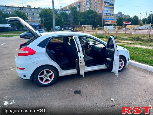 Білий ЗАЗ Форза, об'ємом двигуна 1.5 л та пробігом 95 тис. км за 3300 $, фото 6 на Automoto.ua