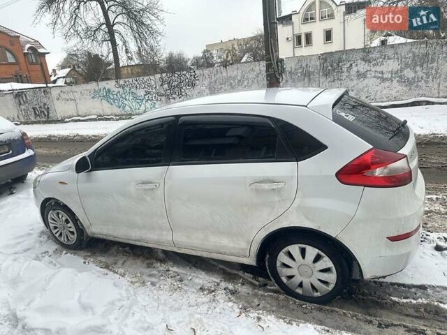 Білий ЗАЗ Форза, об'ємом двигуна 1.5 л та пробігом 120 тис. км за 3310 $, фото 1 на Automoto.ua