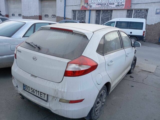 Білий ЗАЗ Форза, об'ємом двигуна 1.5 л та пробігом 64 тис. км за 600 $, фото 1 на Automoto.ua