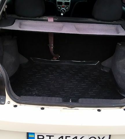 Белый ЗАЗ Форза, объемом двигателя 1.5 л и пробегом 120 тыс. км за 3600 $, фото 6 на Automoto.ua