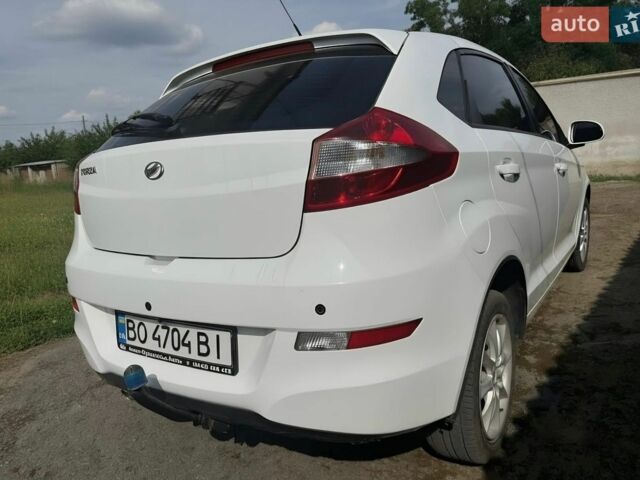 Белый ЗАЗ Форза, объемом двигателя 1.5 л и пробегом 22 тыс. км за 5000 $, фото 2 на Automoto.ua
