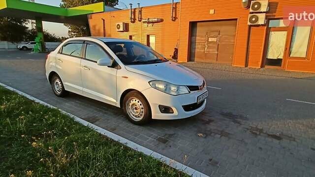 Білий ЗАЗ Форза, об'ємом двигуна 1.5 л та пробігом 59 тис. км за 3200 $, фото 1 на Automoto.ua