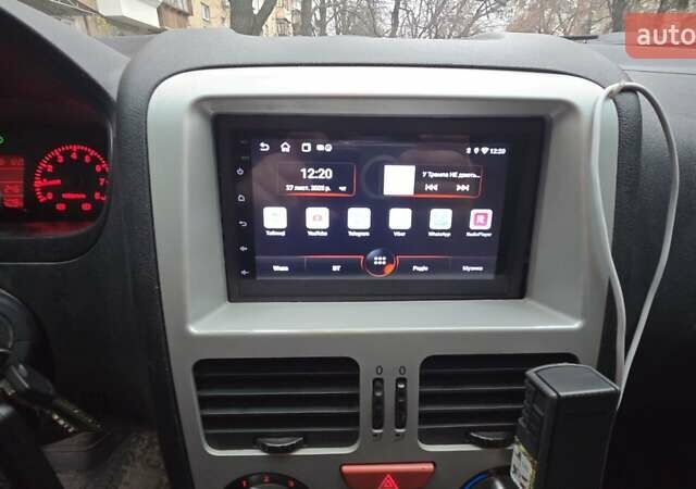 Белый ЗАЗ Форза, объемом двигателя 1.5 л и пробегом 130 тыс. км за 3000 $, фото 8 на Automoto.ua