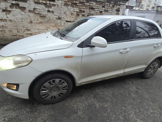 Белый ЗАЗ Форза, объемом двигателя 1.5 л и пробегом 130 тыс. км за 2600 $, фото 1 на Automoto.ua