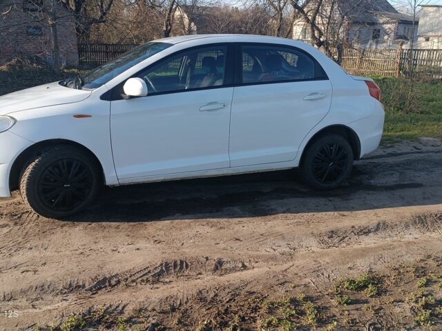 Білий ЗАЗ Форза, об'ємом двигуна 1.5 л та пробігом 115 тис. км за 2600 $, фото 5 на Automoto.ua