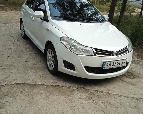 Белый ЗАЗ Форза, объемом двигателя 1.5 л и пробегом 69 тыс. км за 5000 $, фото 6 на Automoto.ua