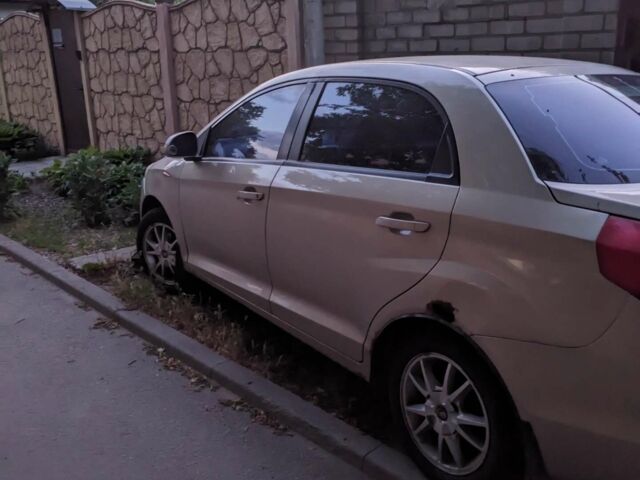 Бежевый ЗАЗ Форза, объемом двигателя 1.5 л и пробегом 130 тыс. км за 2300 $, фото 3 на Automoto.ua