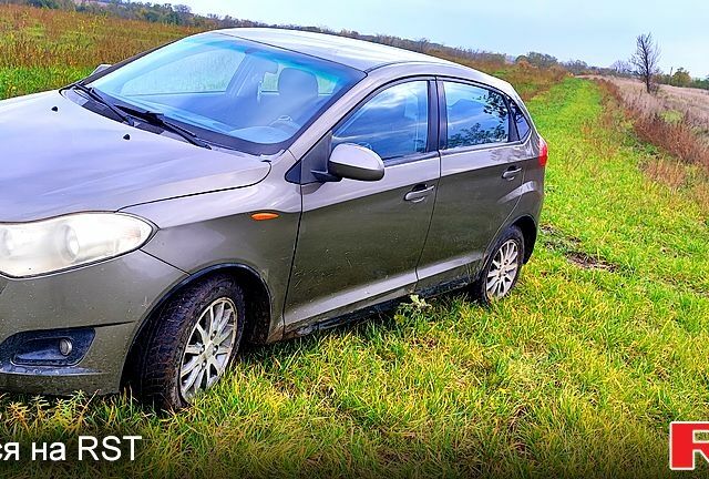 ЗАЗ Форза 2012 у Александрие на Automoto.ua Бежевий ЗАЗ Форза, об'ємом двигуна 1.5 л та пробігом 124 тис. км за 2100 $, фото 2 на Automoto.ua