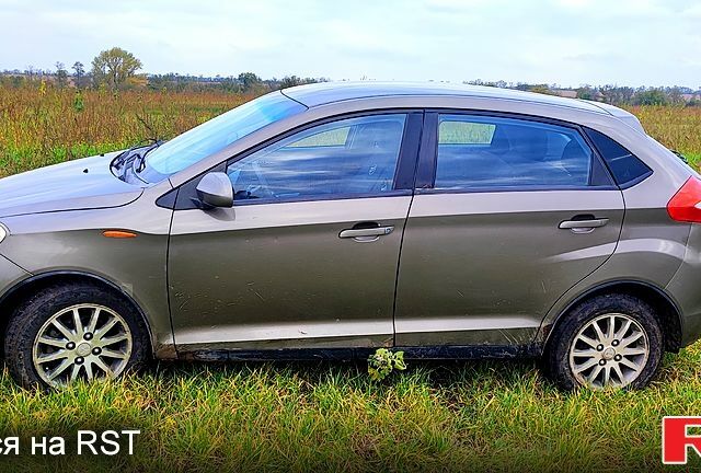 ЗАЗ Форза 2012 у Александрие на Automoto.ua Бежевий ЗАЗ Форза, об'ємом двигуна 1.5 л та пробігом 124 тис. км за 2100 $, фото 3 на Automoto.ua