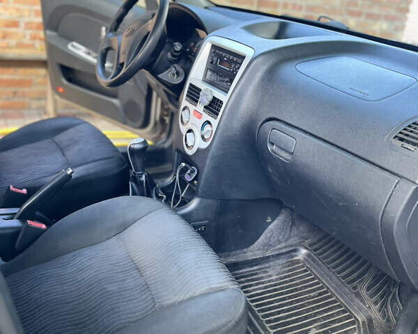 Бежевый ЗАЗ Форза, объемом двигателя 1.5 л и пробегом 107 тыс. км за 3600 $, фото 2 на Automoto.ua