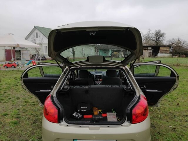 Бежевый ЗАЗ Форза, объемом двигателя 1.5 л и пробегом 113 тыс. км за 2490 $, фото 18 на Automoto.ua