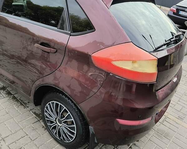 ЗАЗ Форза 2011 у Броварах на Automoto.ua Червоний ЗАЗ Форза, об'ємом двигуна 1.5 л та пробігом 287 тис. км за 2250 $, фото 6 на Automoto.ua