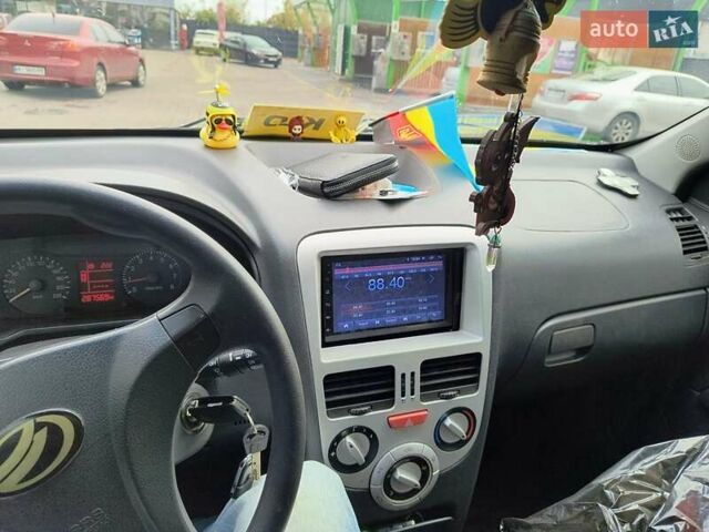ЗАЗ Форза 2011 у Броварах на Automoto.ua Червоний ЗАЗ Форза, об'ємом двигуна 1.5 л та пробігом 287 тис. км за 2250 $, фото 5 на Automoto.ua