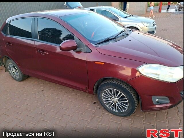 Червоний ЗАЗ Форза, об'ємом двигуна 1.5 л та пробігом 250 тис. км за 2300 $, фото 1 на Automoto.ua