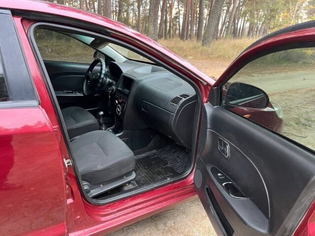 Красный ЗАЗ Форза, объемом двигателя 1.5 л и пробегом 175 тыс. км за 3200 $, фото 10 на Automoto.ua