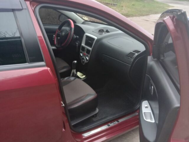 Красный ЗАЗ Форза, объемом двигателя 1.5 л и пробегом 105 тыс. км за 3305 $, фото 8 на Automoto.ua