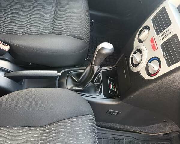 Червоний ЗАЗ Форза, об'ємом двигуна 1.5 л та пробігом 59 тис. км за 4100 $, фото 15 на Automoto.ua