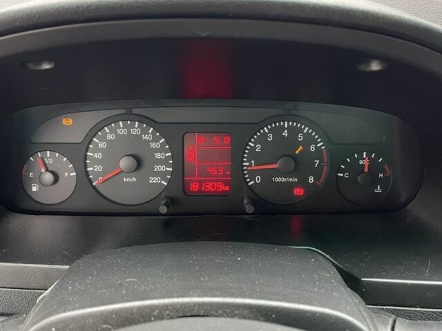 Красный ЗАЗ Форза, объемом двигателя 1.5 л и пробегом 181 тыс. км за 1700 $, фото 7 на Automoto.ua