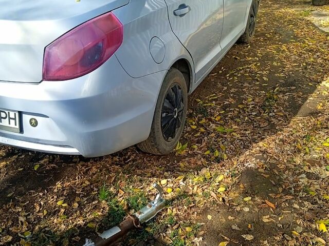 ЗАЗ Форза, объемом двигателя 1.5 л и пробегом 12 тыс. км за 3200 $, фото 2 на Automoto.ua