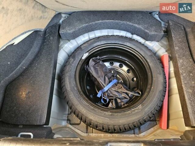 Серый ЗАЗ Форза, объемом двигателя 1.5 л и пробегом 21 тыс. км за 3800 $, фото 14 на Automoto.ua