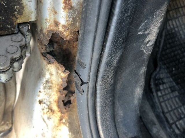 Серый ЗАЗ Форза, объемом двигателя 1.5 л и пробегом 72 тыс. км за 1500 $, фото 14 на Automoto.ua