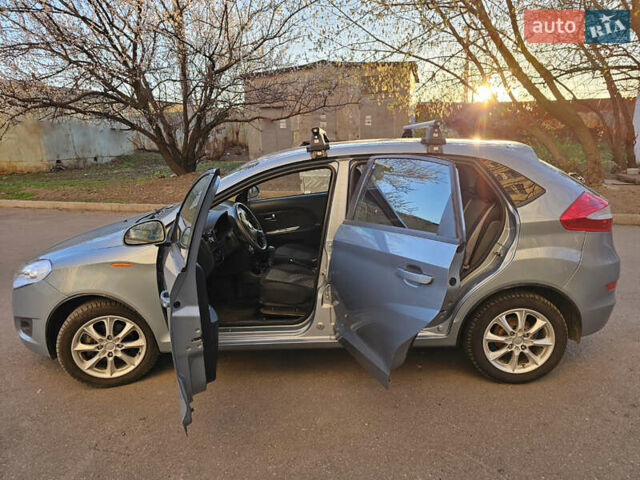 Серый ЗАЗ Форза, объемом двигателя 1.5 л и пробегом 21 тыс. км за 3800 $, фото 8 на Automoto.ua