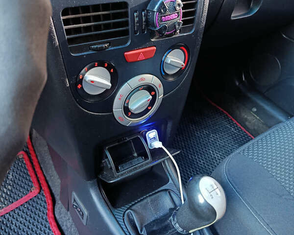 Серый ЗАЗ Форза, объемом двигателя 1.5 л и пробегом 207 тыс. км за 2700 $, фото 6 на Automoto.ua