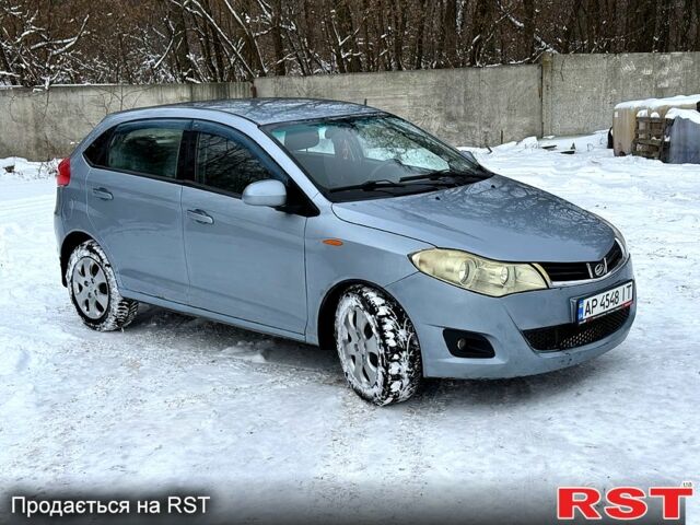 Сірий ЗАЗ Форза, об'ємом двигуна 1.5 л та пробігом 168 тис. км за 2000 $, фото 2 на Automoto.ua