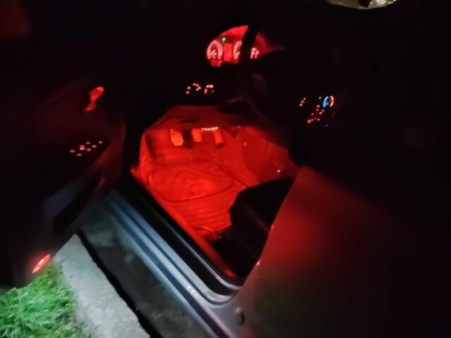 Серый ЗАЗ Форза, объемом двигателя 1.5 л и пробегом 148 тыс. км за 3500 $, фото 4 на Automoto.ua