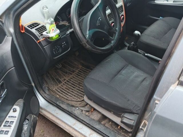 Серый ЗАЗ Форза, объемом двигателя 1.5 л и пробегом 160 тыс. км за 1700 $, фото 1 на Automoto.ua