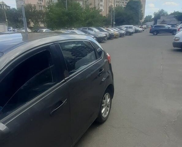 Серый ЗАЗ Форза, объемом двигателя 0 л и пробегом 178 тыс. км за 1500 $, фото 4 на Automoto.ua