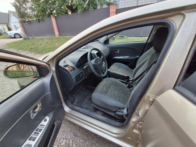 Сірий ЗАЗ Форза, об'ємом двигуна 1.5 л та пробігом 200 тис. км за 1248 $, фото 9 на Automoto.ua