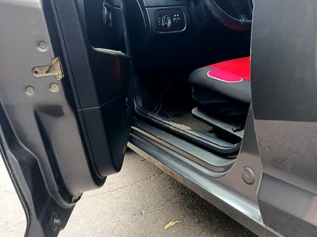 Сірий ЗАЗ Форза, об'ємом двигуна 1.5 л та пробігом 101 тис. км за 2900 $, фото 4 на Automoto.ua