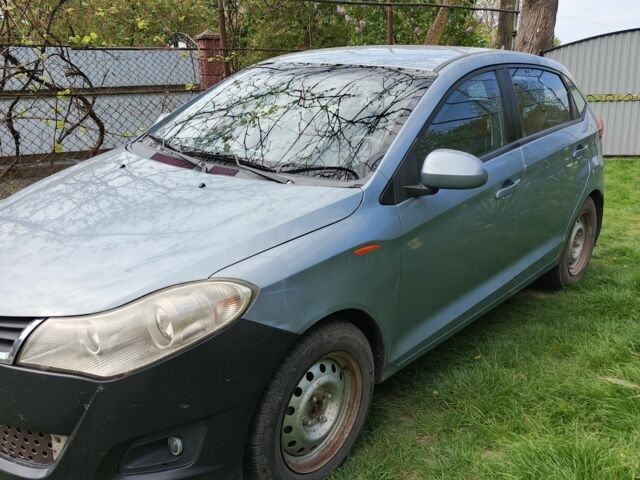 Серый ЗАЗ Форза, объемом двигателя 1.5 л и пробегом 45 тыс. км за 2200 $, фото 11 на Automoto.ua