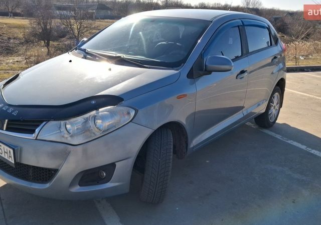 Серый ЗАЗ Форза, объемом двигателя 1.5 л и пробегом 149 тыс. км за 3700 $, фото 4 на Automoto.ua