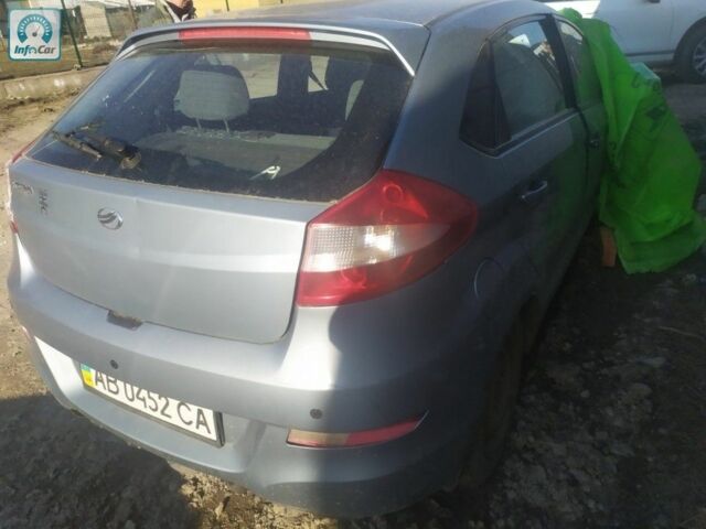 Серый ЗАЗ Форза, объемом двигателя 1.5 л и пробегом 70 тыс. км за 1500 $, фото 1 на Automoto.ua