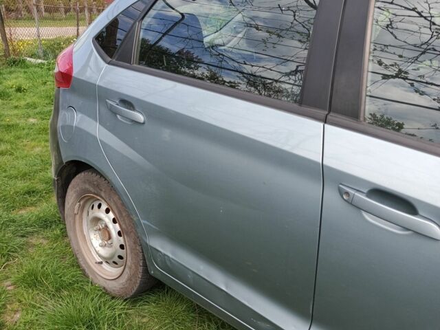 Серый ЗАЗ Форза, объемом двигателя 1.5 л и пробегом 45 тыс. км за 2200 $, фото 5 на Automoto.ua