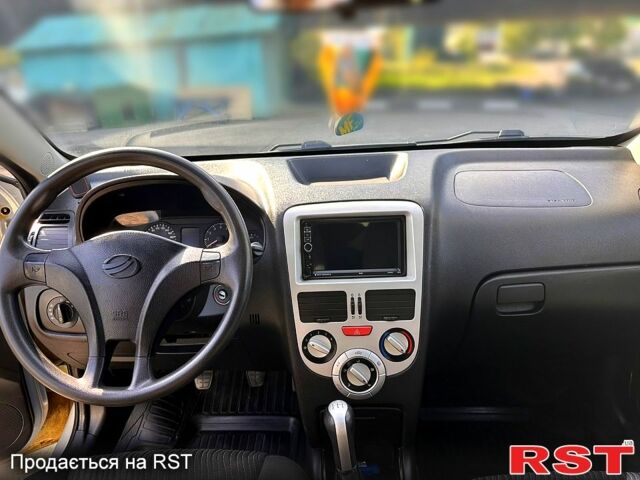 Серый ЗАЗ Форза, объемом двигателя 1.5 л и пробегом 127 тыс. км за 3200 $, фото 4 на Automoto.ua