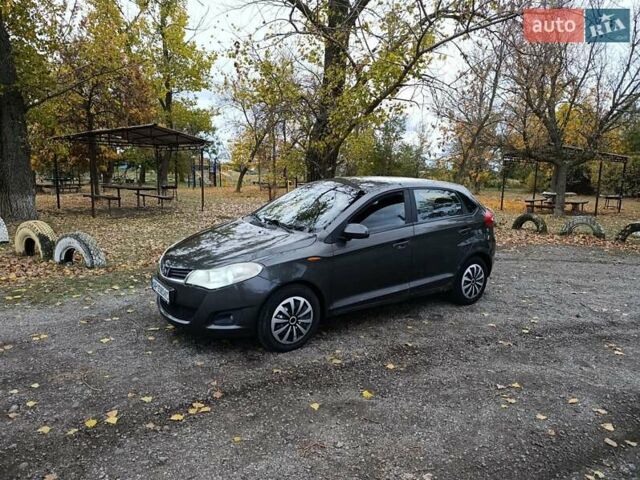 ЗАЗ Форза 2014 у Новониколаевке на Automoto.ua Сірий ЗАЗ Форза, об'ємом двигуна 1.5 л та пробігом 159 тис. км за 2199 $, фото 4 на Automoto.ua