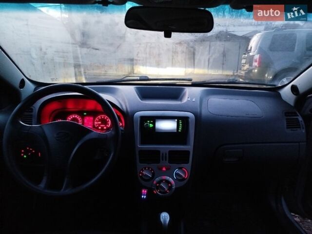 Сірий ЗАЗ Форза, об'ємом двигуна 1.5 л та пробігом 200 тис. км за 1399 $, фото 5 на Automoto.ua