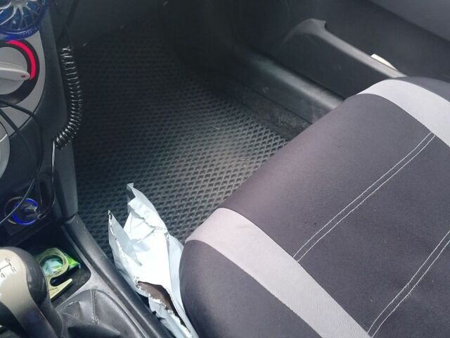 Серый ЗАЗ Форза, объемом двигателя 1.5 л и пробегом 175 тыс. км за 1800 $, фото 4 на Automoto.ua