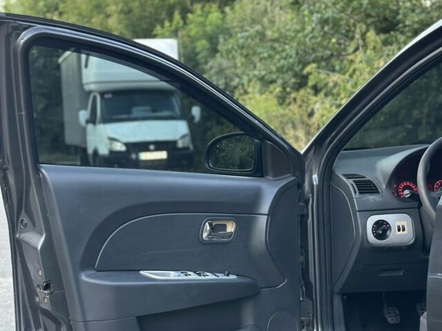 Сірий ЗАЗ Форза, об'ємом двигуна 0 л та пробігом 144 тис. км за 1999 $, фото 12 на Automoto.ua