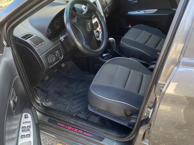 Серый ЗАЗ Форза, объемом двигателя 1.5 л и пробегом 75 тыс. км за 3800 $, фото 6 на Automoto.ua