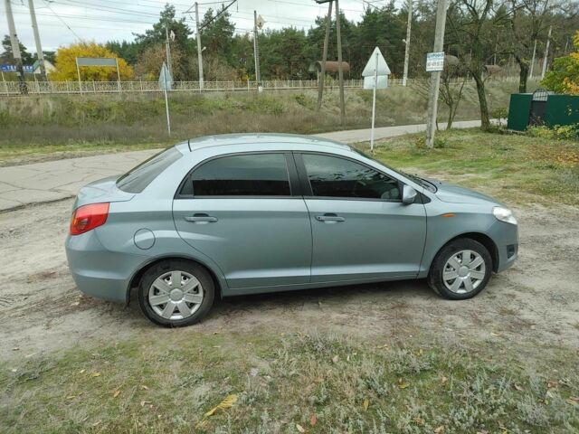 ЗАЗ Форза 2012 в Полтаве на Automoto.ua Серый ЗАЗ Форза, объемом двигателя 0 л и пробегом 46 тыс. км за 4100 $, фото 4 на Automoto.ua