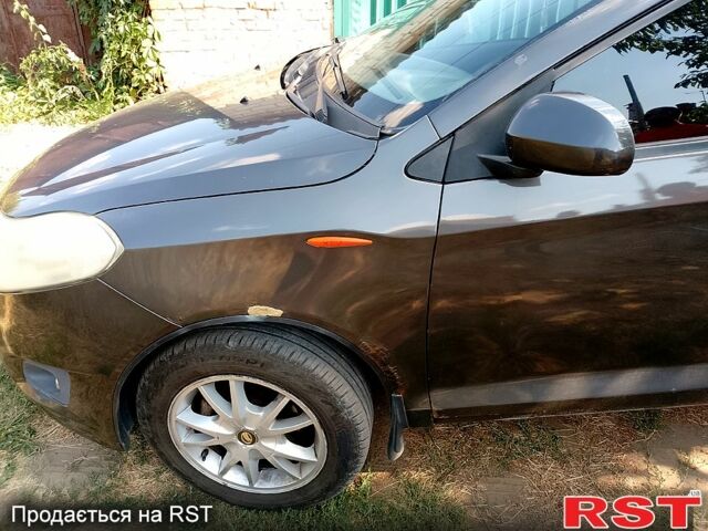 Серый ЗАЗ Форза, объемом двигателя 1.5 л и пробегом 128 тыс. км за 2500 $, фото 3 на Automoto.ua