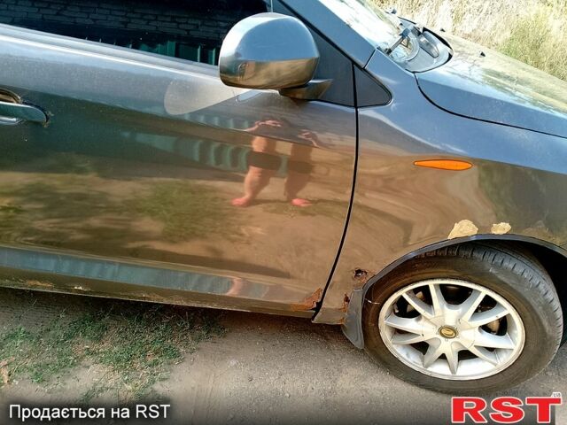 Серый ЗАЗ Форза, объемом двигателя 1.5 л и пробегом 128 тыс. км за 2500 $, фото 4 на Automoto.ua