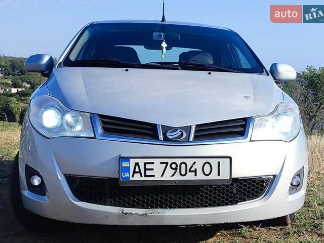 Серый ЗАЗ Форза, объемом двигателя 1.5 л и пробегом 154 тыс. км за 2700 $, фото 1 на Automoto.ua