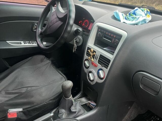 Серый ЗАЗ Форза, объемом двигателя 1.5 л и пробегом 150 тыс. км за 2900 $, фото 6 на Automoto.ua