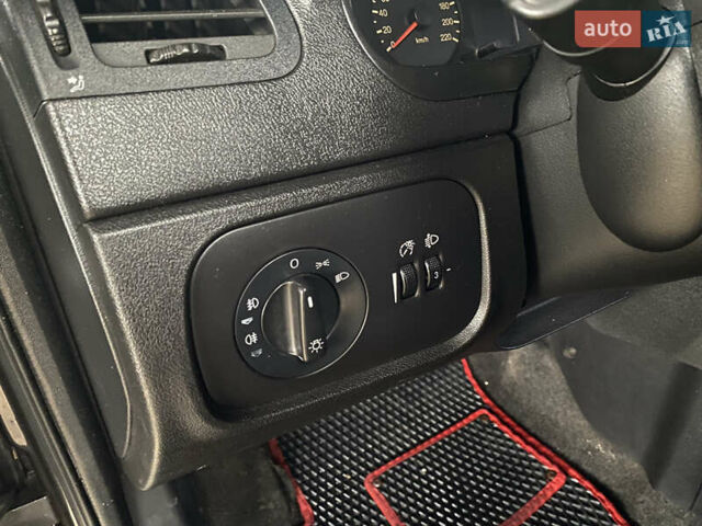 Сірий ЗАЗ Форза, об'ємом двигуна 1.5 л та пробігом 200 тис. км за 2150 $, фото 16 на Automoto.ua